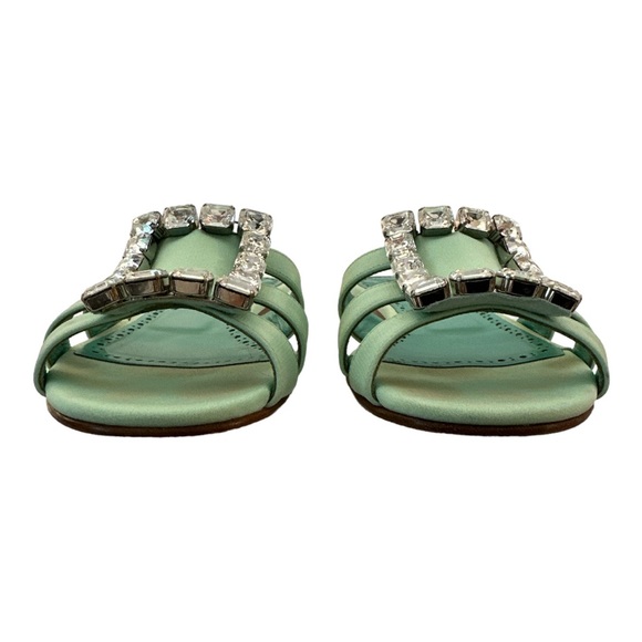MANOLO BLAHNIK Green Iluna Flat Sandals Silk Crepe De Chine & Crystal Buckle - Picture 4 of 11